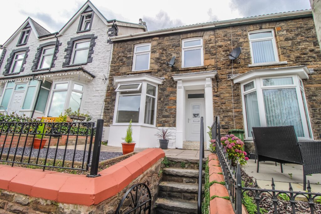Mountain Ash Road, Abercynon, Mountain Ash James Douglas Sales & Lettings