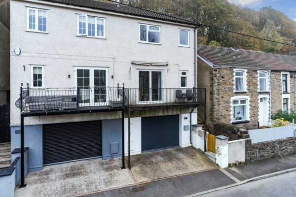 Hillside View, Tredegar Road, New Tredegar