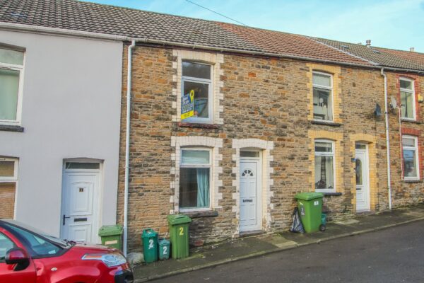 Madoc Street, Pontypridd