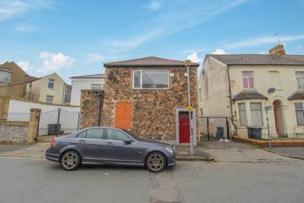 Plantagenet Street, City Centre, Cardiff