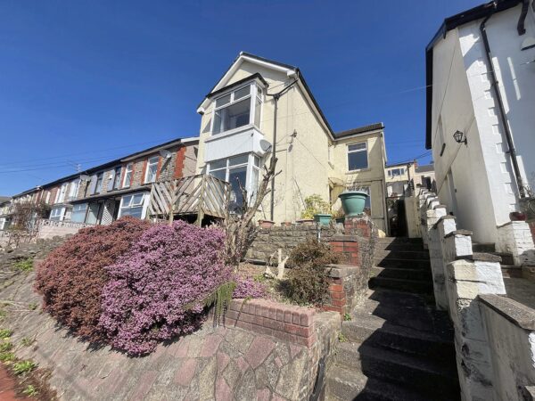 Tyntyla Road, Ystrad, Pentre
