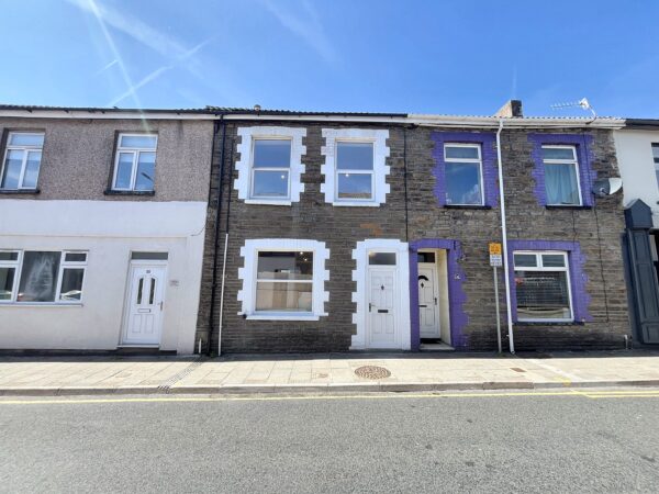 Robert Street, Ynysybwl, Pontypridd