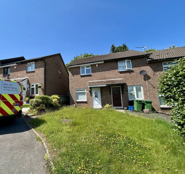 Glyn Simon Close, Cardiff
