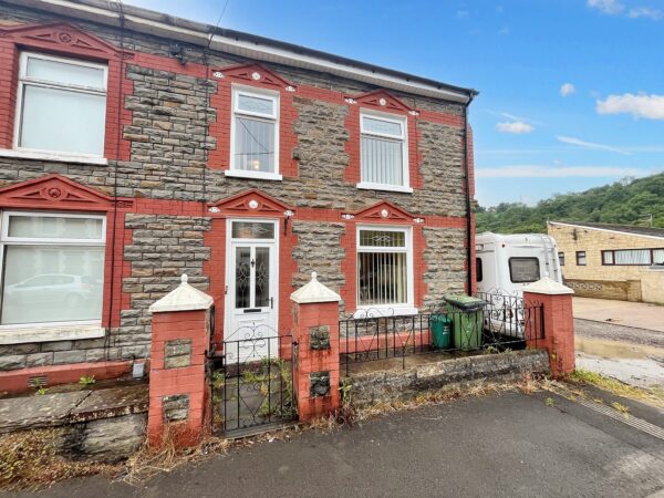 Nant Y Dall Avenue, Rhydyfelin, Pontypridd