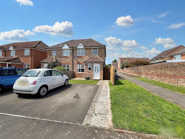Kensington Park, Magor, Caldicot