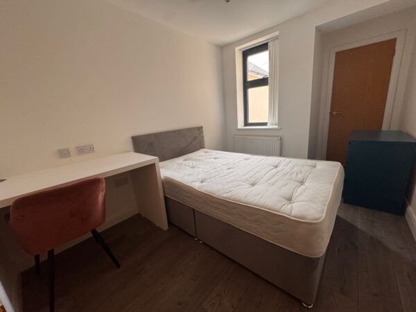 Cyprian house, Monthermer road