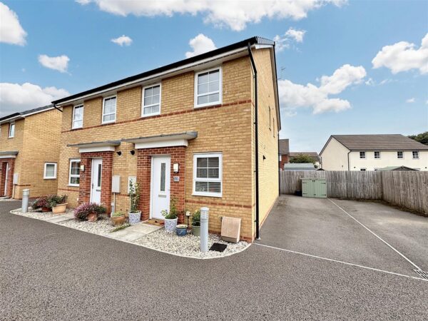 Berkerolles Road, Rogerstone, Newport