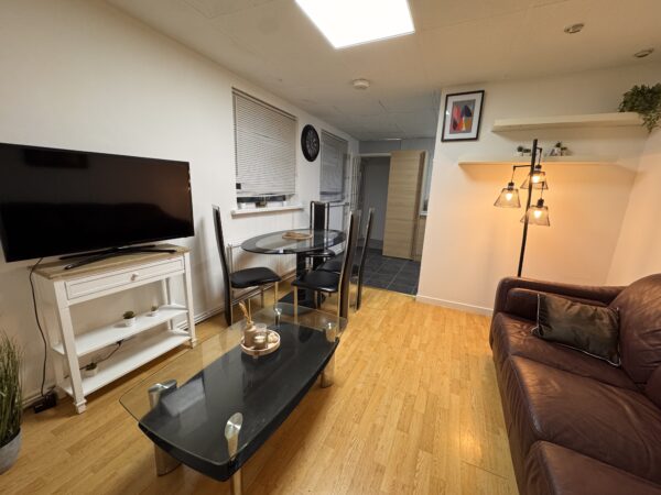 Ruthin Gardens, Cardiff