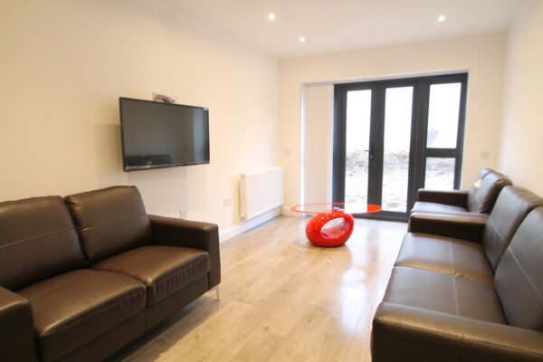 Cyprian House, Monthermer Road