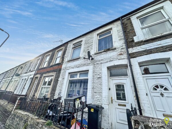 Inverness Place, Roath