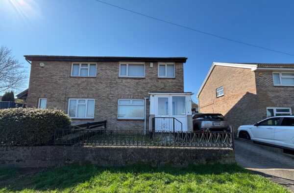 Heather Road, Newport