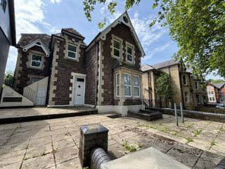 Clytha Park Road, Newport