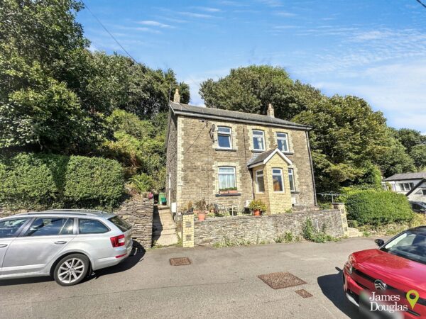 Graig Yr Helfa Road, Glyntaff, Pontypridd