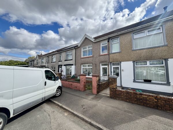 Commercial Street, Beddau, Pontypridd