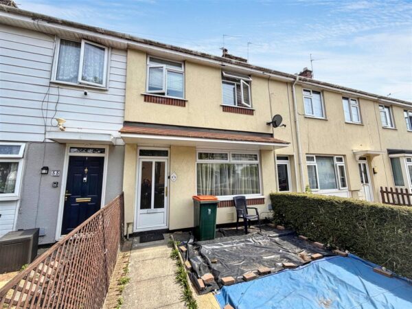 Maesglas Road, Newport NP20 3DE