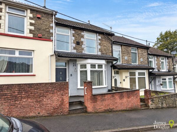 Fron Terrace, Trallwn, Pontypridd