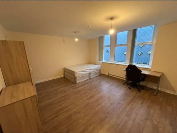 35B Taff Street, Pontypridd